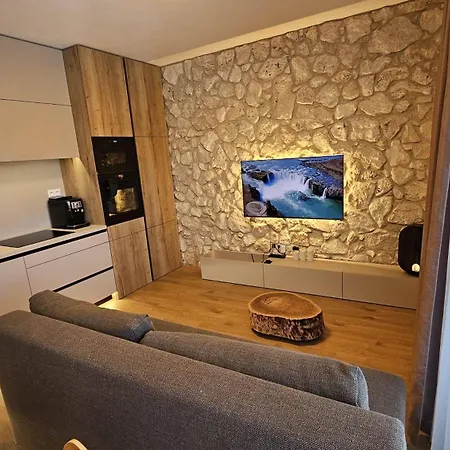 Lägenhetshotell Erdody 4*