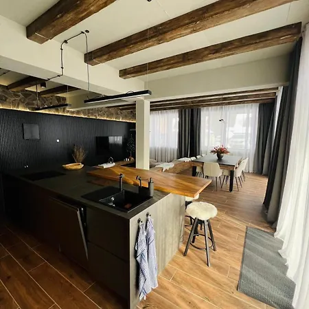 Erdody Lägenhetshotell