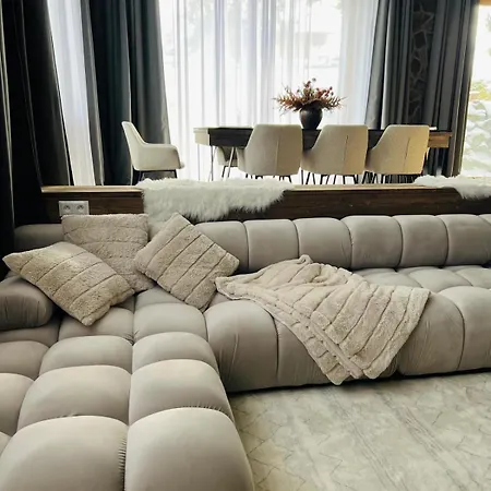 Aparthotel Erdody *