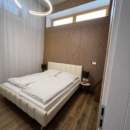 Erdody Lägenhetshotell